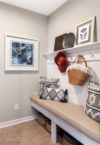 10776 Winding Creek Chase, Columbia Station, OH 44028