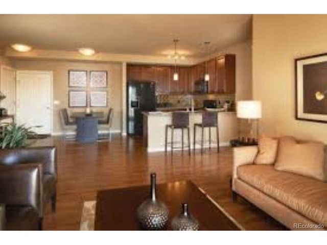 1044 Rockhurst Dr 102, Highlands Ranch, CO 80129