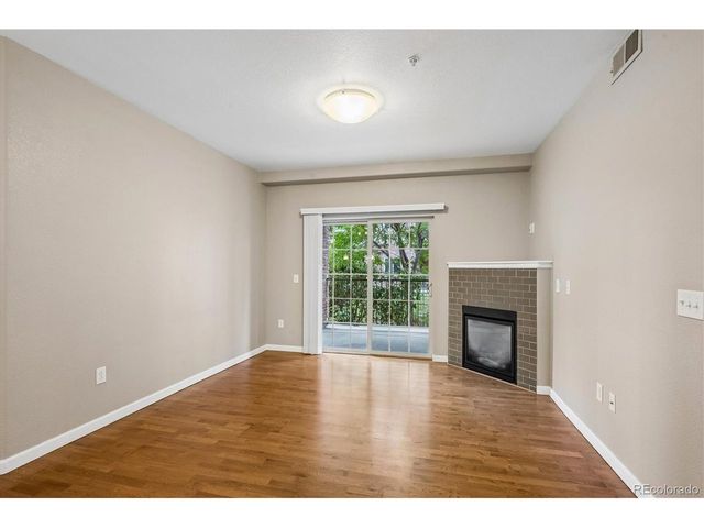 1044 Rockhurst Dr 102, Highlands Ranch, CO 80129