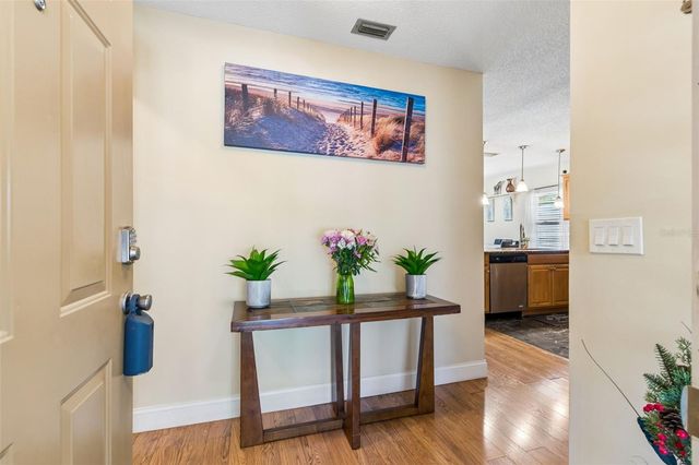 14827 OAK VINE DRIVE, Lutz, FL 33559