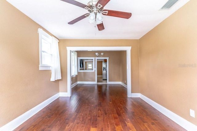 919 W PLYMOUTH STREET, Tampa, FL 33603