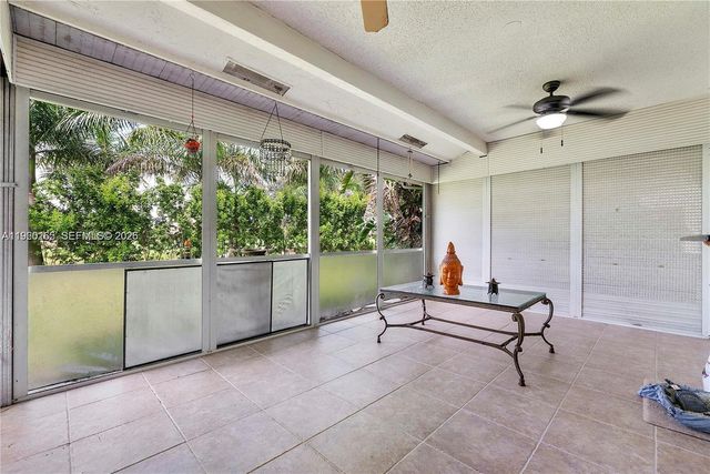 5667 N Cameo Dr N, Boca Raton, FL 33433