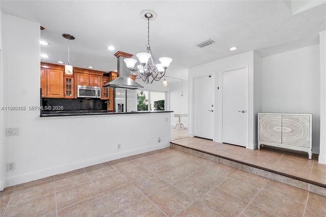 5667 N Cameo Dr N, Boca Raton, FL 33433