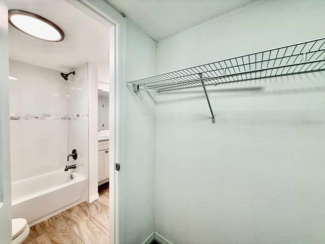 8801 BAY POINTE DRIVE 102, Tampa, FL 33615