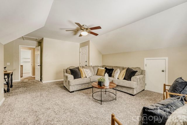 6408 Fillian Lane, Charlotte, NC 28269