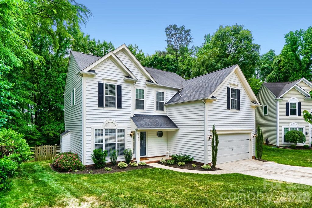 6408 Fillian Lane, Charlotte, NC 28269