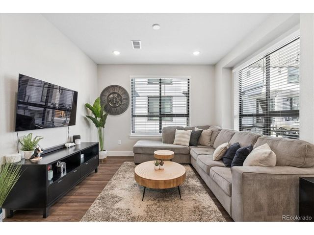 2066 S Holly St 1, Denver, CO 80222