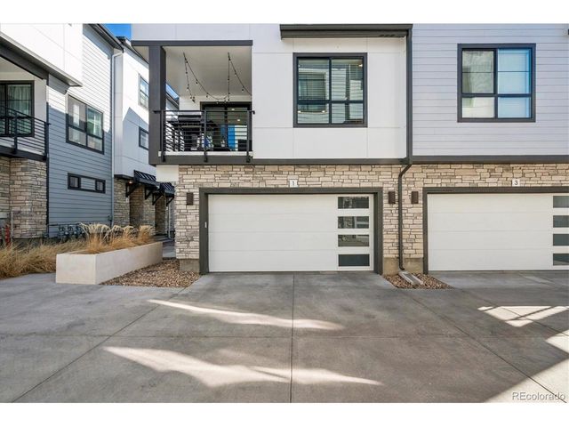 2066 S Holly St 1, Denver, CO 80222