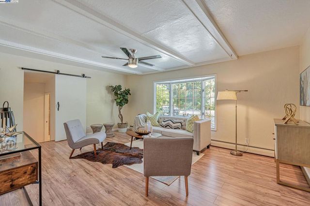 3950 Pinole Valley Rd, Pinole, CA 94564