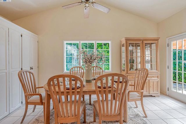 3950 Pinole Valley Rd, Pinole, CA 94564