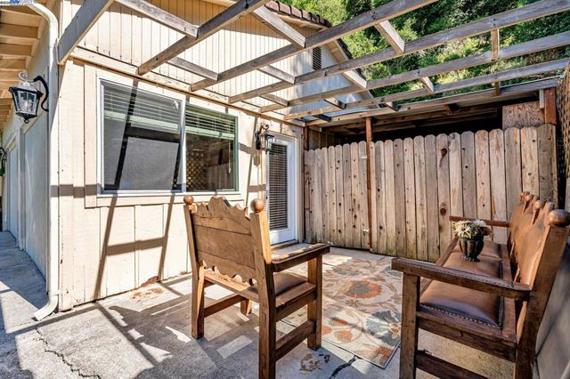 3950 Pinole Valley Rd, Pinole, CA 94564