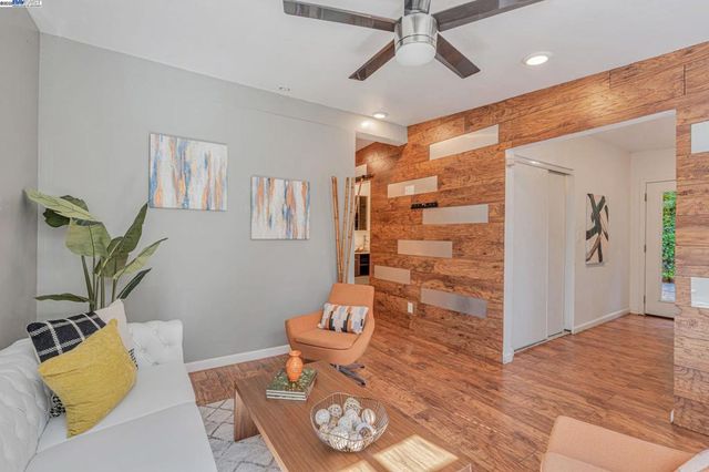 3950 Pinole Valley Rd, Pinole, CA 94564