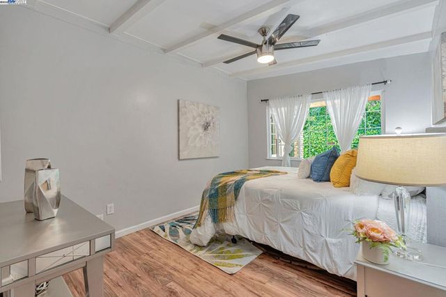 3950 Pinole Valley Rd, Pinole, CA 94564