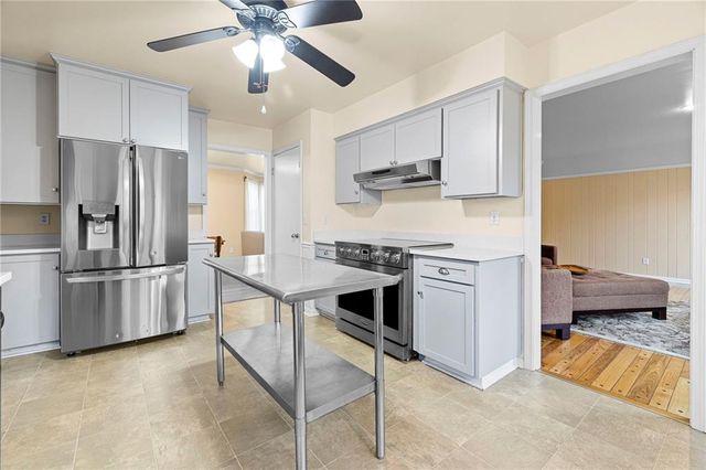 8816 W 106TH Street, Overland Park, KS 66212