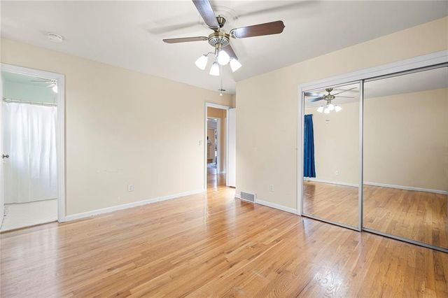 8816 W 106TH Street, Overland Park, KS 66212