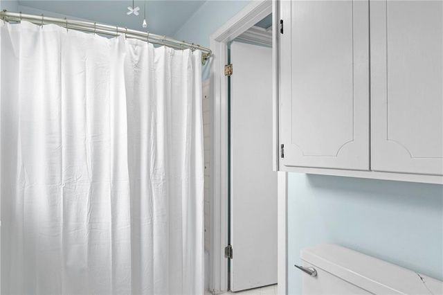 8816 W 106TH Street, Overland Park, KS 66212