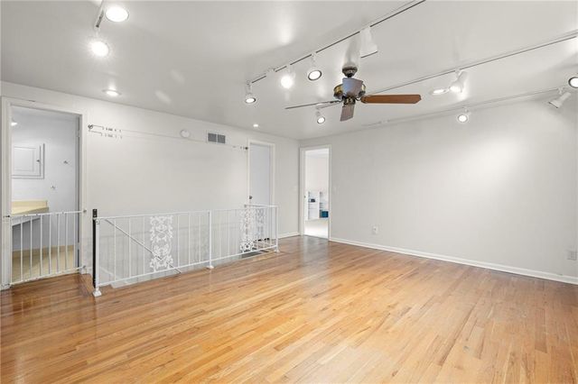 8816 W 106TH Street, Overland Park, KS 66212