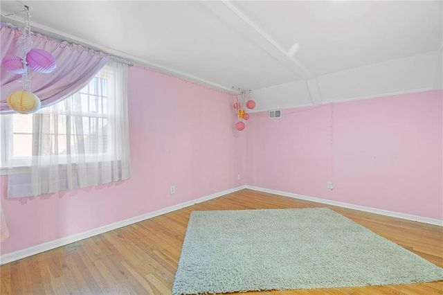 8816 W 106TH Street, Overland Park, KS 66212