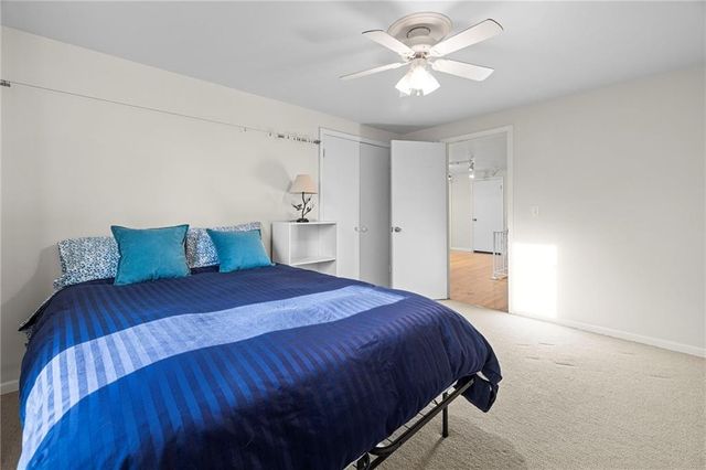 8816 W 106TH Street, Overland Park, KS 66212