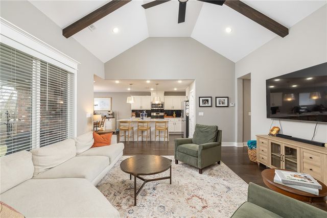 4035 E Riverdale Drive, Fayetteville, AR 72701