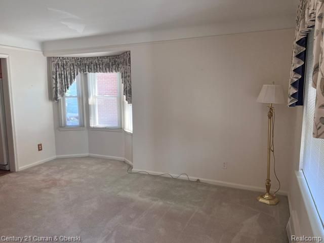 9912 Kinloch, Redford, MI 48239