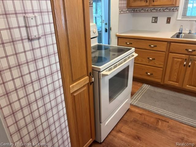 9912 Kinloch, Redford, MI 48239