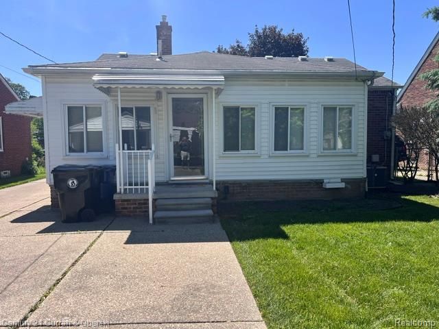 9912 Kinloch, Redford, MI 48239