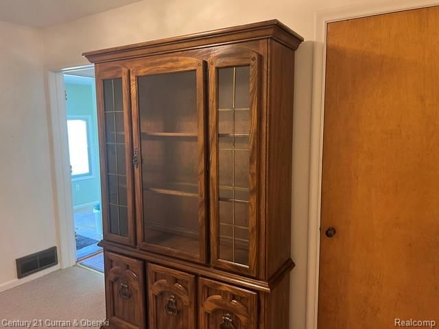 9912 Kinloch, Redford, MI 48239