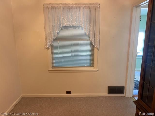 9912 Kinloch, Redford, MI 48239