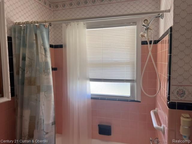 9912 Kinloch, Redford, MI 48239
