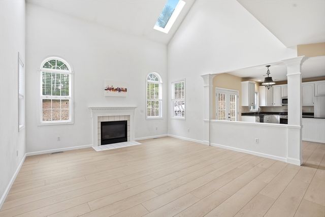 671 Lunns Way, Plymouth, MA 02360