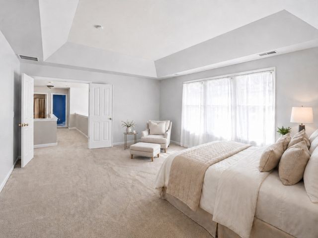 671 Lunns Way, Plymouth, MA 02360