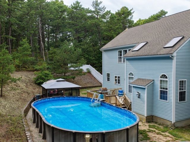 671 Lunns Way, Plymouth, MA 02360