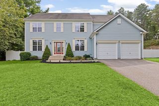 671 Lunns Way, Plymouth, MA 02360
