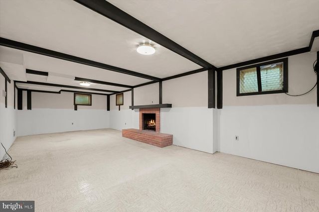 10008 CARMELITA DR, Potomac, MD 20854
