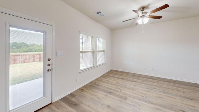 2901 Bald Eagle Boulevard, Aubrey, TX 76227