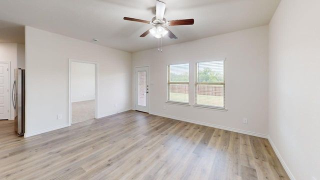 2901 Bald Eagle Boulevard, Aubrey, TX 76227