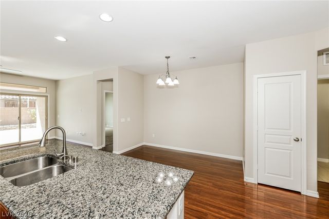 7001 Florido Road, Las Vegas, NV 89178