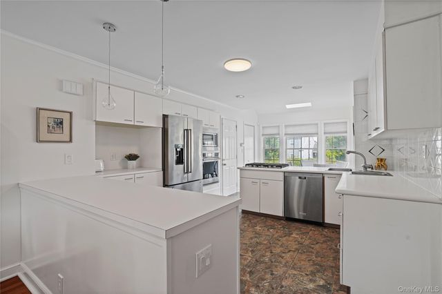 127 Ralph Avenue, White Plains, NY 10606