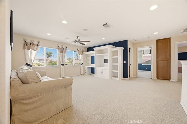 6981 Wild Lupine Road, Eastvale, CA 92880