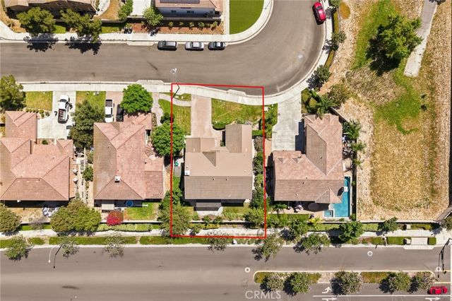 6981 Wild Lupine Road, Eastvale, CA 92880