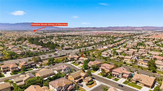 6981 Wild Lupine Road, Eastvale, CA 92880