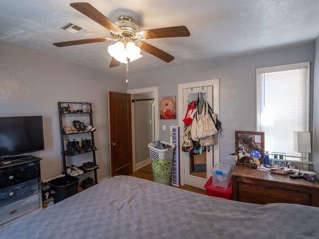 1209 N Villa Avenue, Oklahoma City, OK 73107