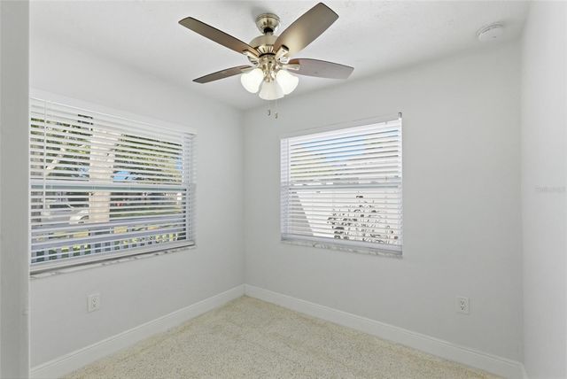 828 89TH AVENUE N, St Petersburg, FL 33702