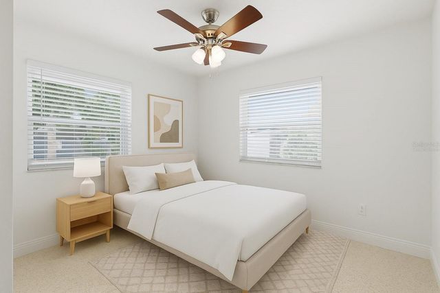 828 89TH AVENUE N, St Petersburg, FL 33702