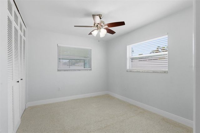 828 89TH AVENUE N, St Petersburg, FL 33702