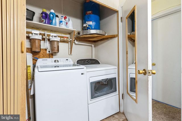 9 BREEZY HILL DR, Stafford, VA 22556