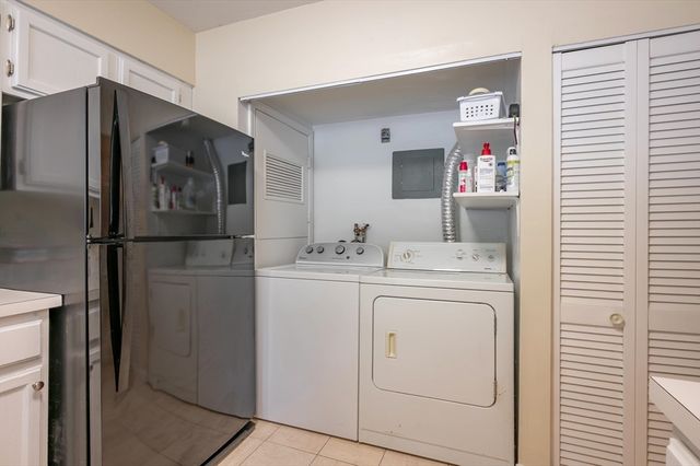 217 Edgebrook Dr 217, Boylston, MA 01505