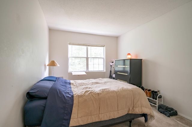 217 Edgebrook Dr 217, Boylston, MA 01505