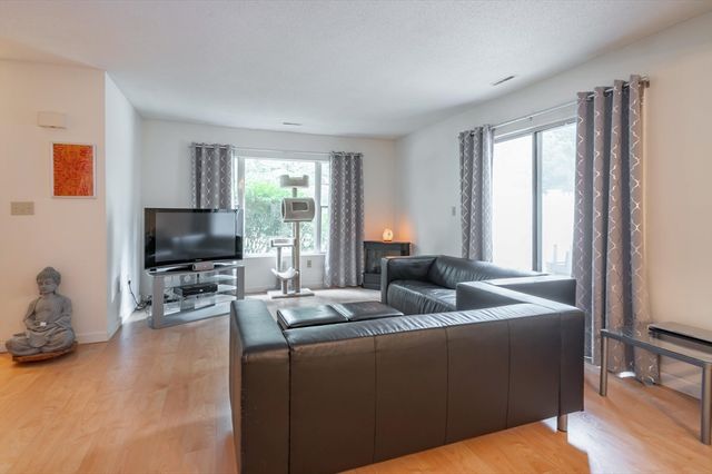 217 Edgebrook Dr 217, Boylston, MA 01505